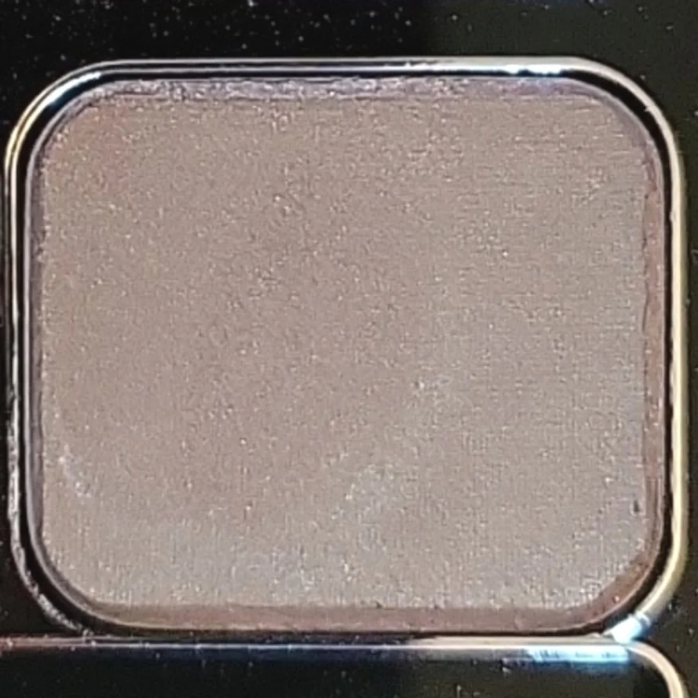 NEW IsaDora Eye Shadow Quartet - 39 Golden Petals - For Sensitive Eyes